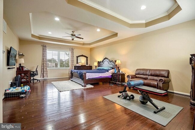 Building Photo - 42229 Majestic Knolls Dr
