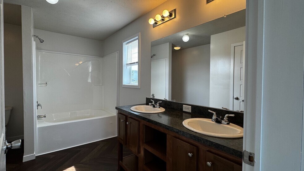 Building Photo - 2216 Osprey Pl NW