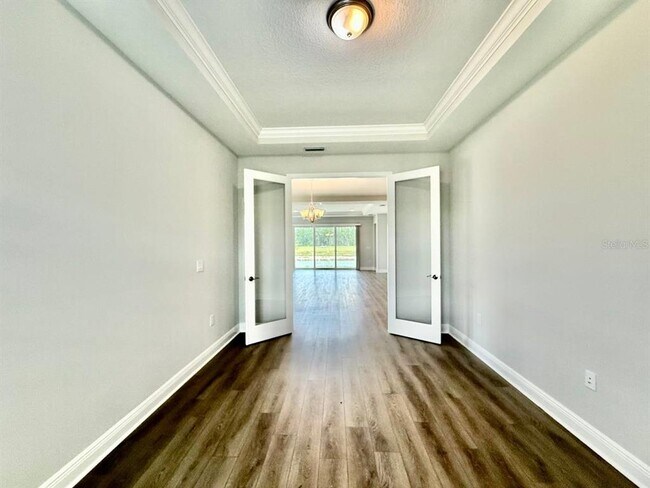 Building Photo - 35609 Stableton Ln