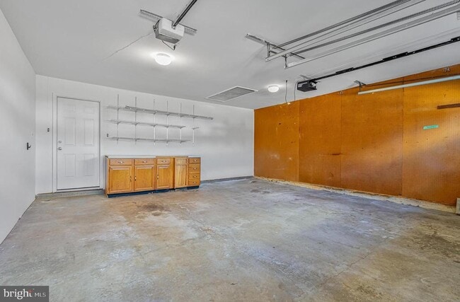 Building Photo - 8423 Hunt Valley Dr