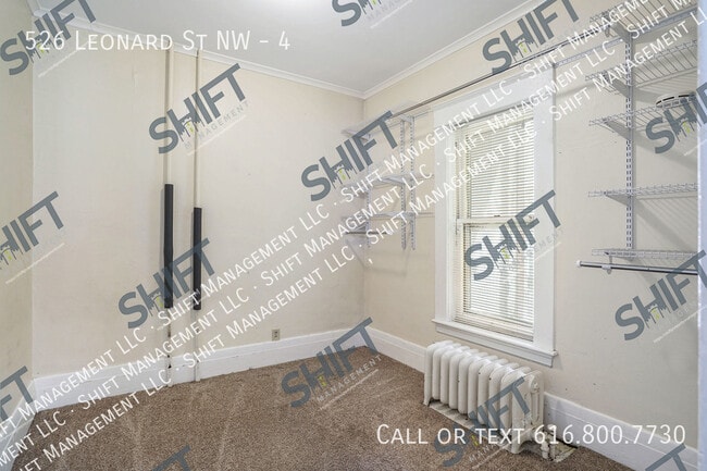 Building Photo - 526 Leonard St NW