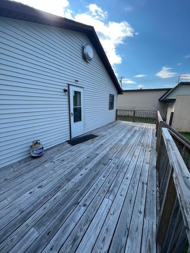 Only 2 Blocks from Main St Travelers Rest! 206 Tubbs Mountain Rd