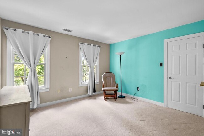 Building Photo - 4556 Minuteman Dr
