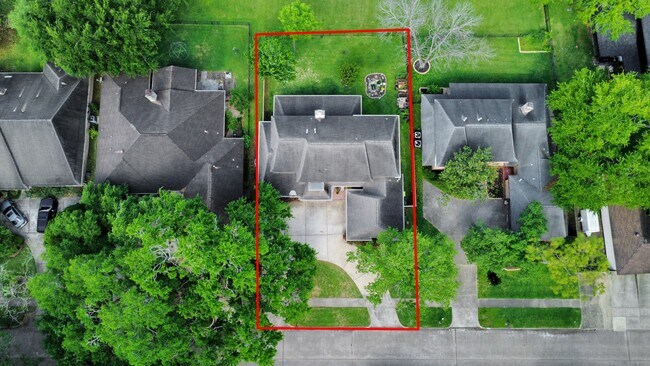 Building Photo - 3410 Crow Valley Dr