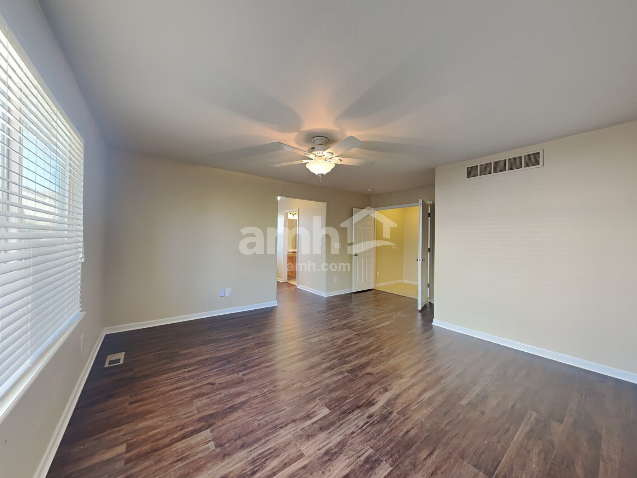 Building Photo - 13051 Uinta St