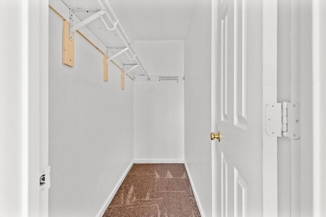 Building Photo - 4BR Columbia Home w/ Finished Basement, Deck & Open Green Space