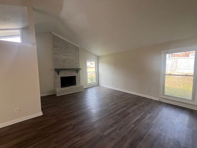 Building Photo - 5913 Rustlewood Dr