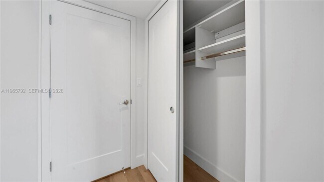 Building Photo - 555 NE 34th St