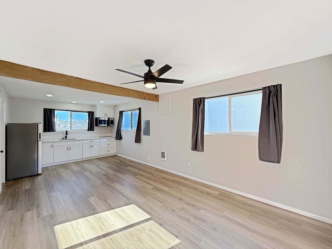 Building Photo - Beautiful Studio Style Condo in Morena w/ ...