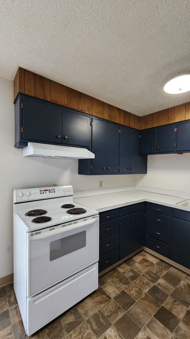 Building Photo - 816/818 Whitaker Dr