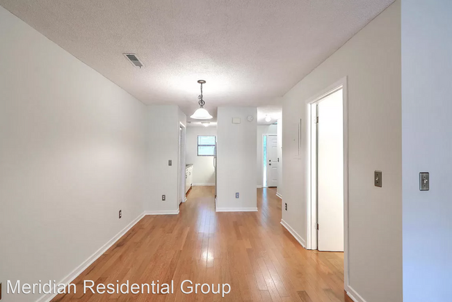 Building Photo - 2761 Jobee Dr