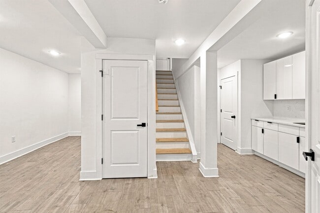 Building Photo - 234 Webster Ave
