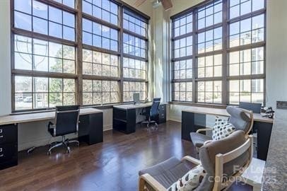 Building Photo - 715 N Graham St