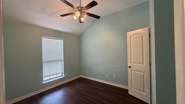 Building Photo - 1510 White Willow Ln