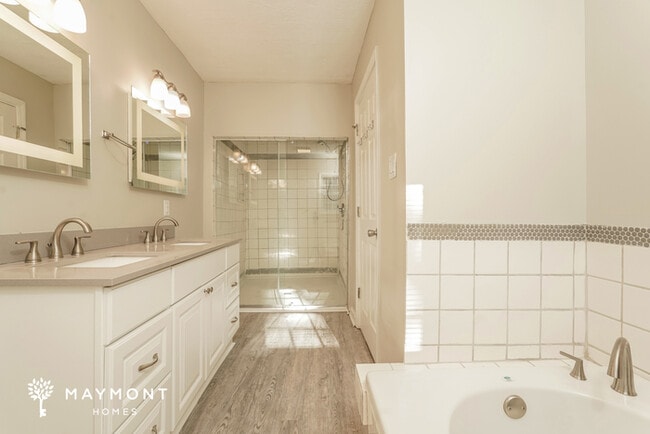 Building Photo - Spacious 4-Bedroom Single-Level Home in Warrenville, SC