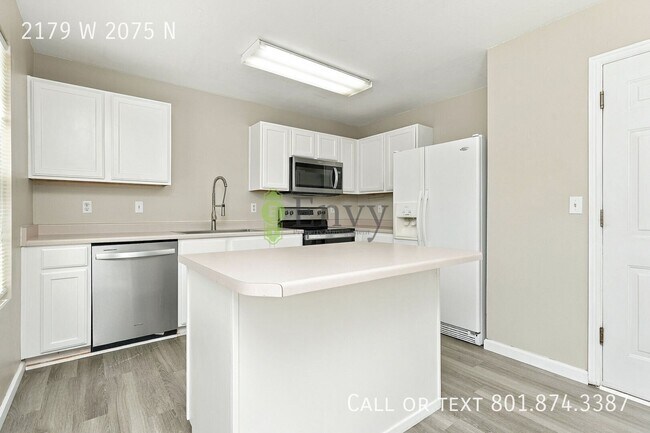 Building Photo - 2179 W 2075 N