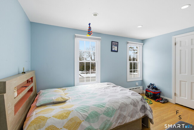 Building Photo - 508 Highland St