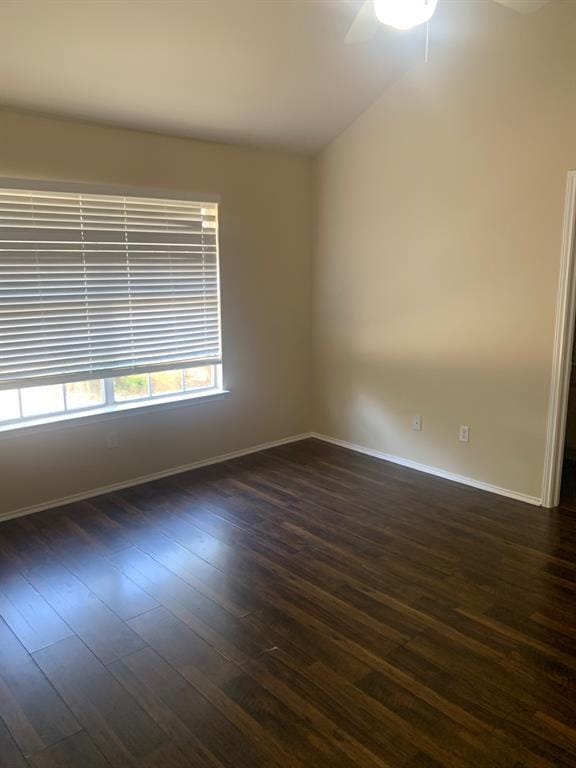 Building Photo - 1507 Parkwood Dr