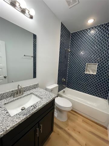 Building Photo - 6127 Tejas Dr