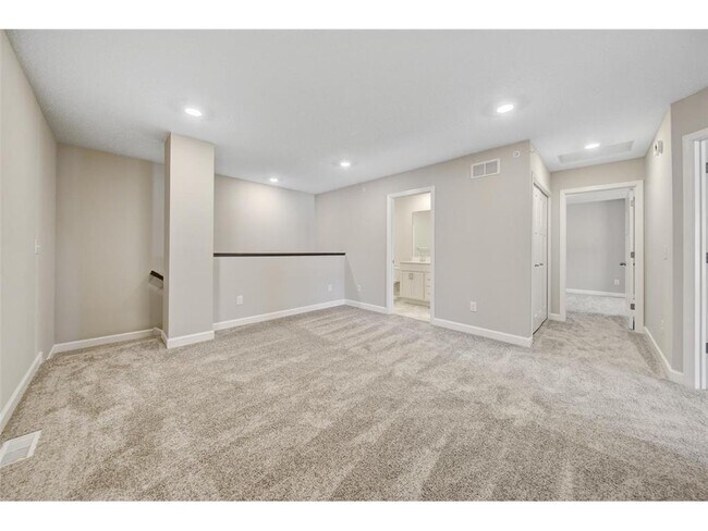 Building Photo - 10518 Weston Wy N