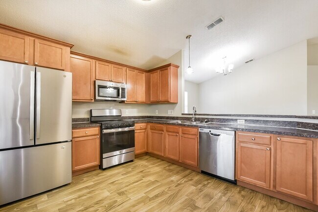 Building Photo - 9331 Echo Run