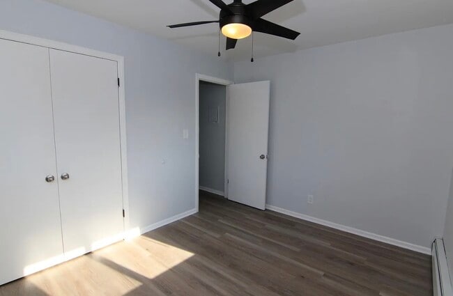 Building Photo - 590 54th St SE