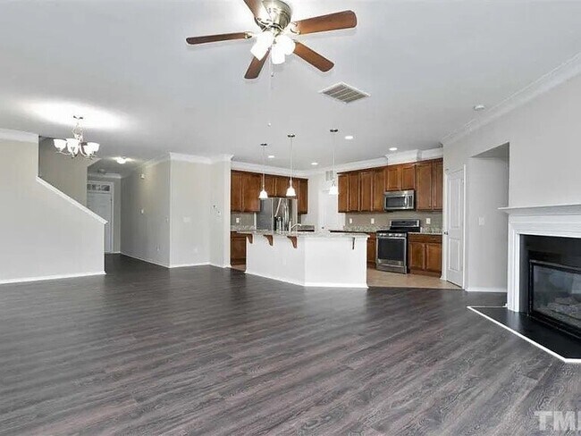Building Photo - 5602 Black Maple Dr