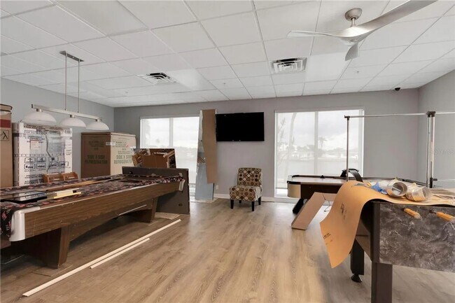 Building Photo - Stunning Furnished Waterfront Condo – 2 Be...