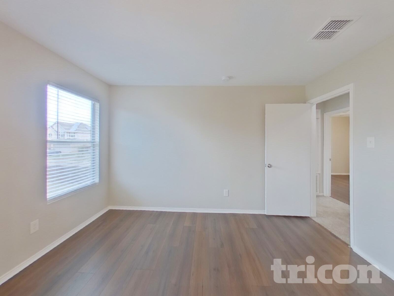 Building Photo - 1221 Dianthus Dr