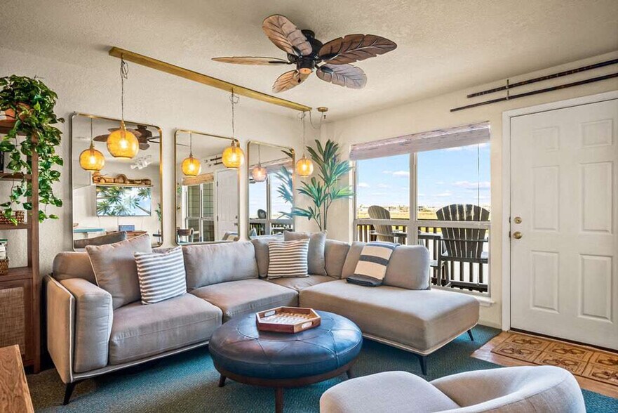 Building Photo - 15209 Leeward Dr