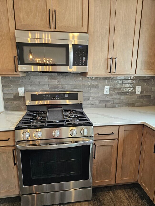 Building Photo - Brand New Beautiful 4 bedroom Home in Rathdrum!