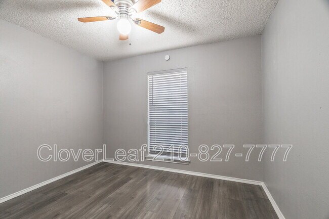 Building Photo - 5017 Cherry Tree Dr