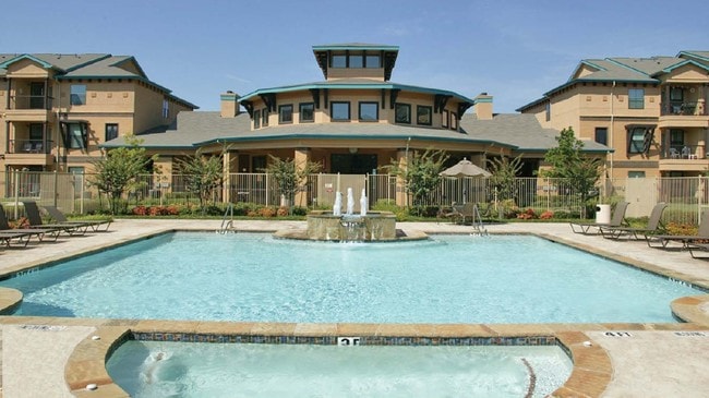 Building Photo - Parkview in Allen