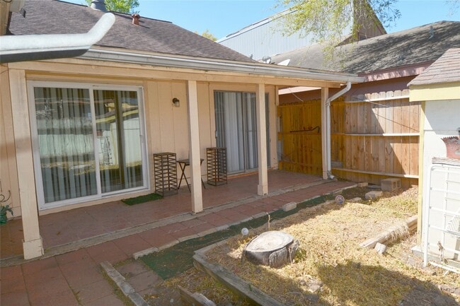 Building Photo - 6219 Gladewell Dr