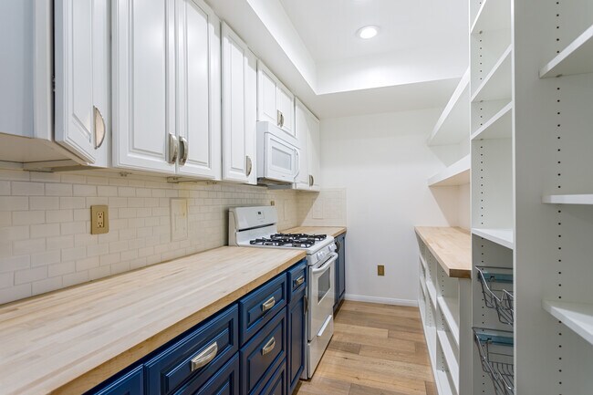 Building Photo - 18826 Winnwood Ln