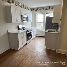 Building Photo - Huge One Bedroom! Completely Remodeled!