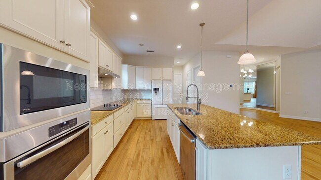Building Photo - 2670 Ostia Cir