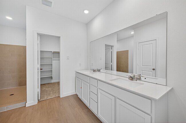 Building Photo - 28623 Great Saddle Trl