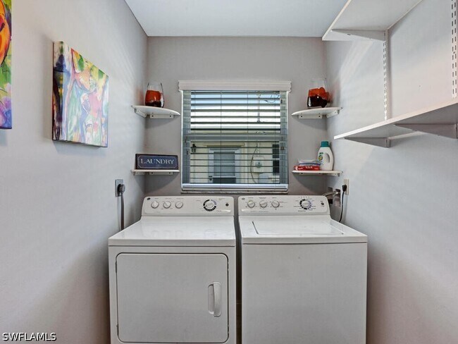 Building Photo - 625 97th Ave N