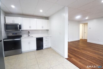 Building Photo - 156 Garfield Ave