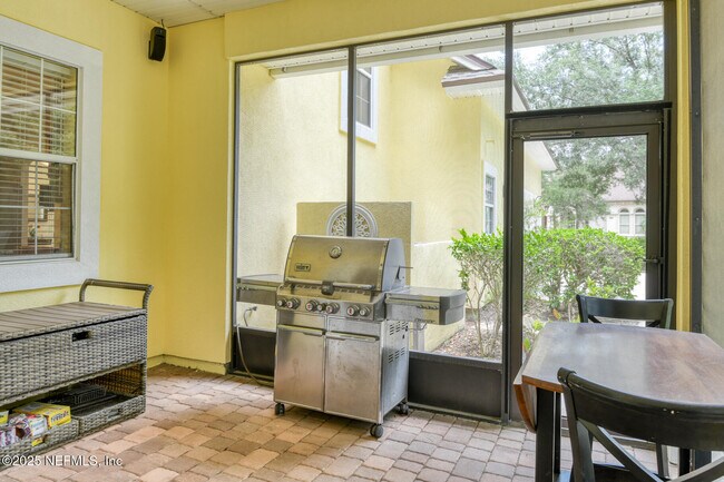 Building Photo - 3316 E Heritage Cove Dr