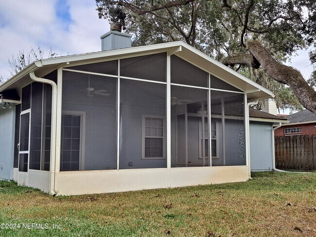 Building Photo - 11786 Lanier Creek Dr