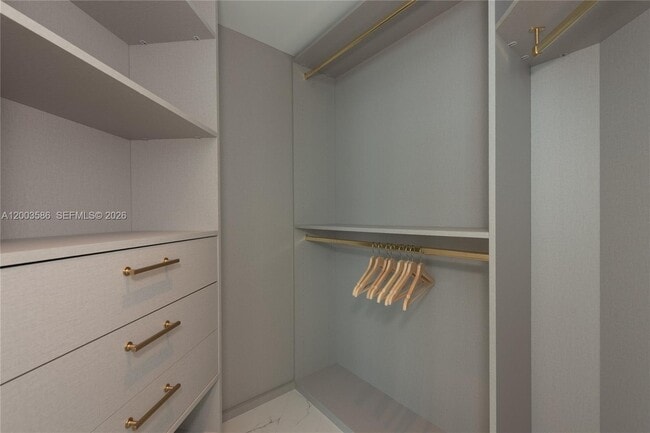 Building Photo - 500 Brickell Ave