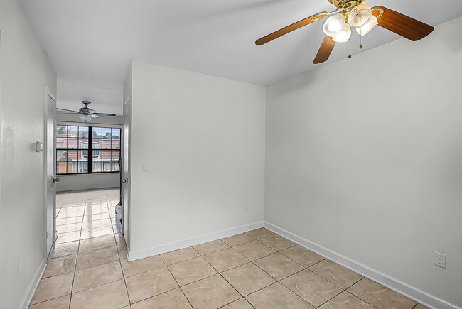 Building Photo - 6095 Village Cir N