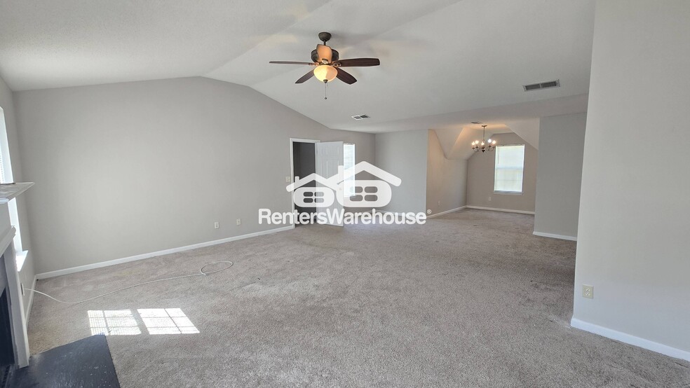 Building Photo - 2058 Hairston Creek Pkwy