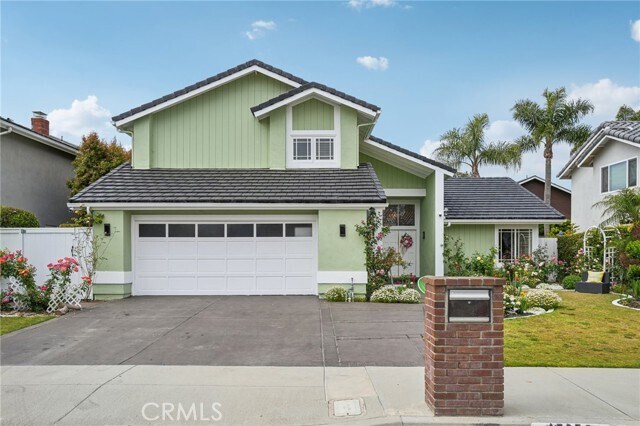 Building Photo - 17675 Rainglen Ln