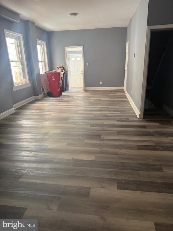 Building Photo - 702 Astor St