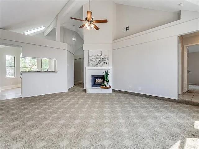 Building Photo - 2319 Foothill Rd