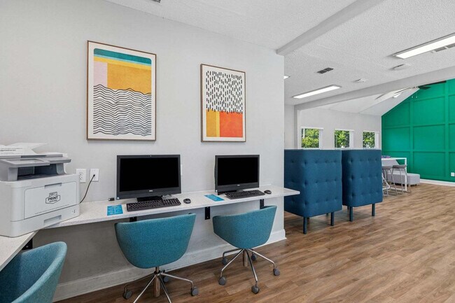 Building Photo - 800 Alexander Rd