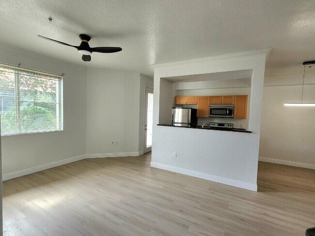 Building Photo - 11016 Legacy Dr